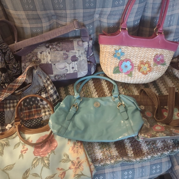 Purses - Picture 3 of 3